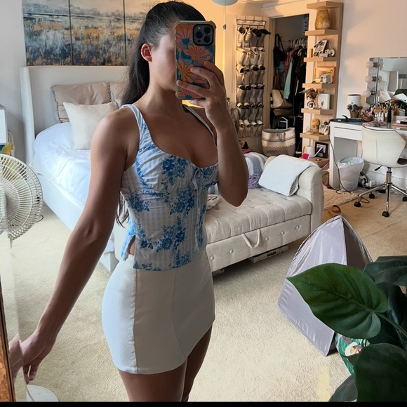 White Mini Skirt - Picture 1 of 4